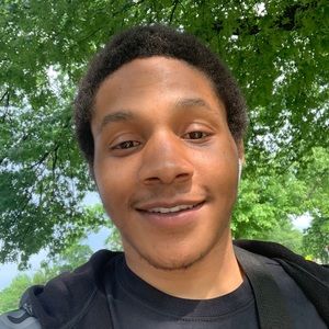 Meet your Posher, Christopher